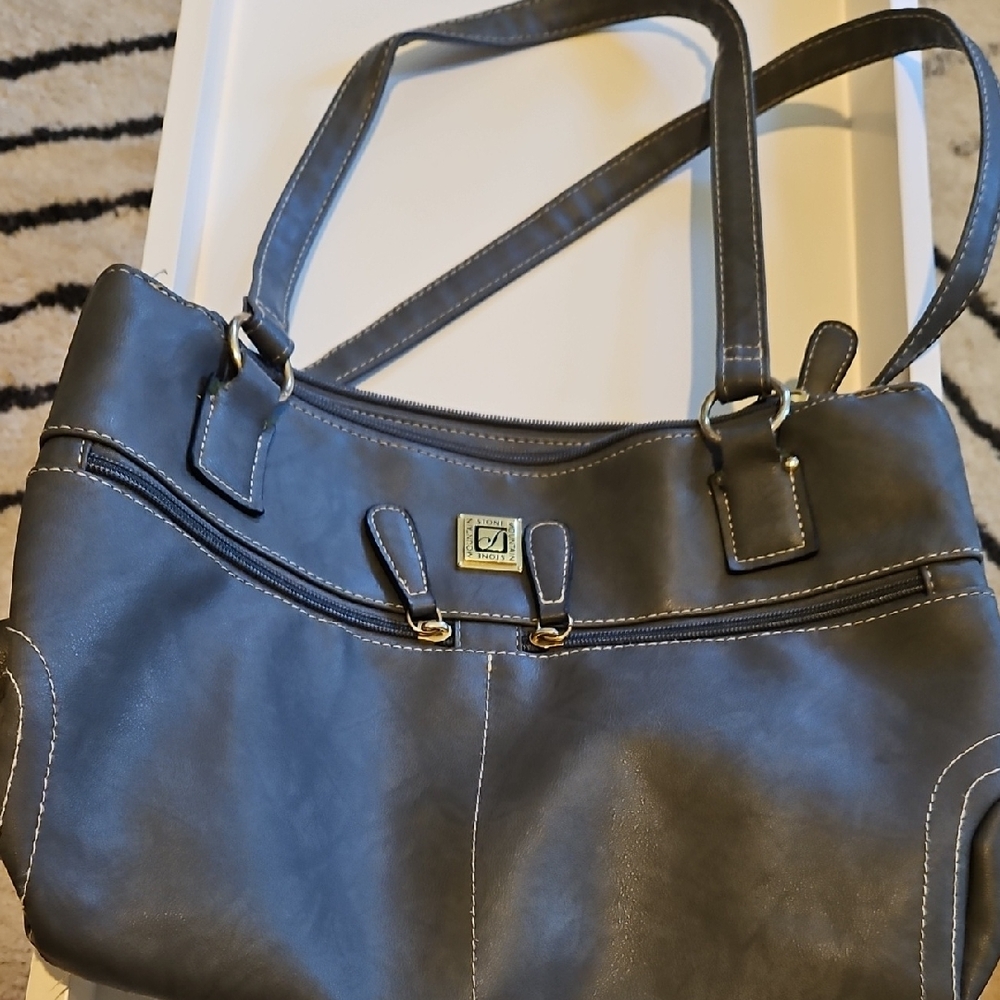 Stone Mountain Accessories Gray Shoulder Tote with White Stitching